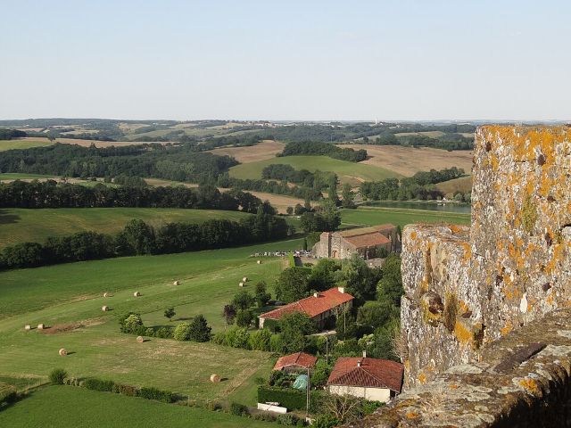 Bassoues