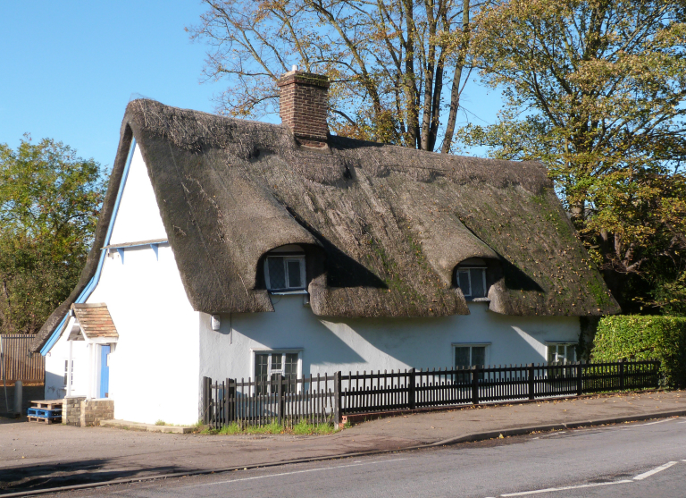 Thatched house in Trumpington Thatched house in Trumpington