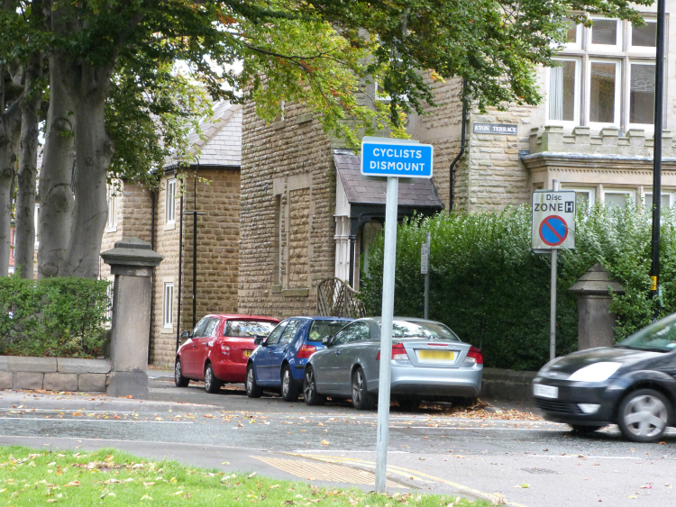 Cyclists dismount - less of this in Harrogate?