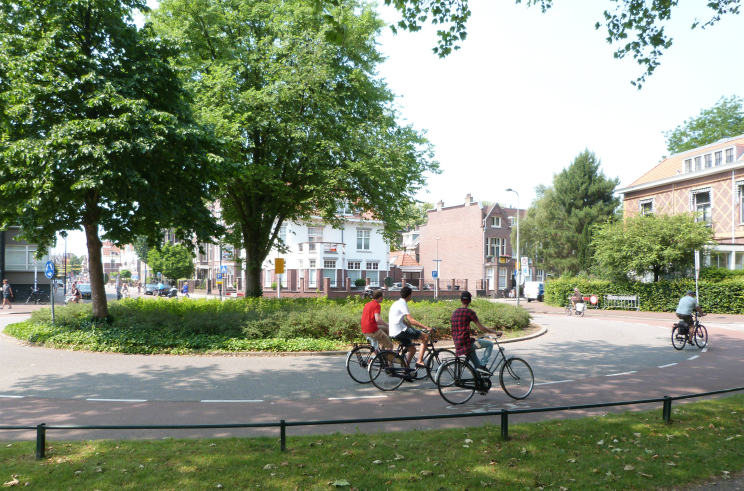 Dutch roundabout, Utrecht Dutch roundabout, Utrecht