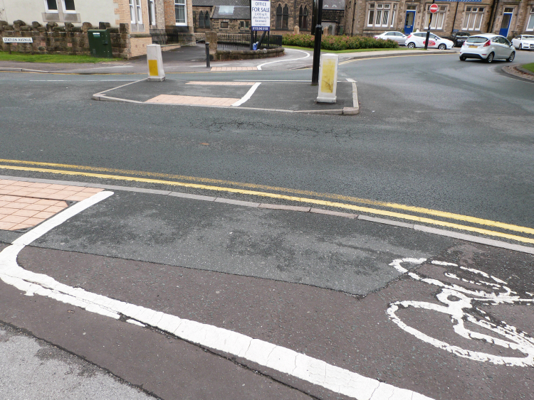 East Parade, Harrogate, cycle lane at Odeon roundabout East Parade, Harrogate, cycle lane at Odeon roundabout