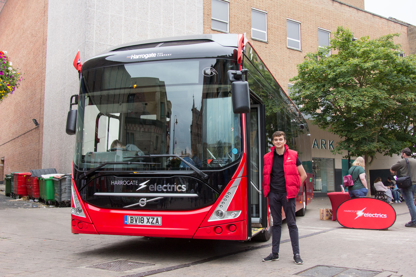 Harrogate electric bus
