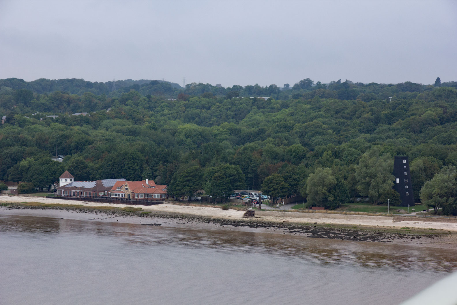 Black Mill & Country Park Inn