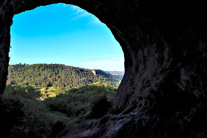 Trou de la Lune, Poligny