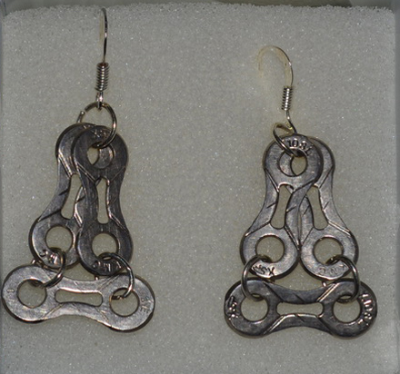 Chain Link Earrings Chain link earrings
