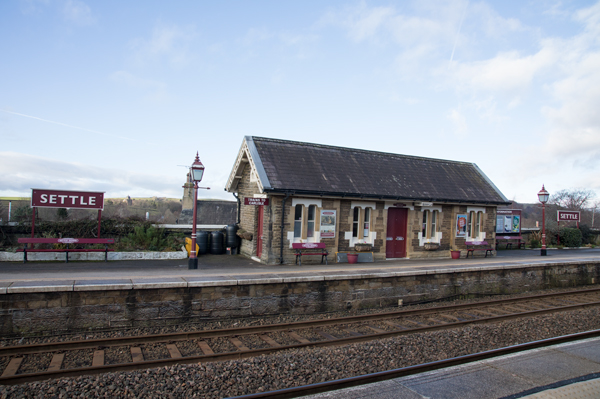 Settle Station