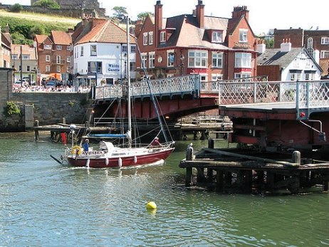 Whitby swing bridge